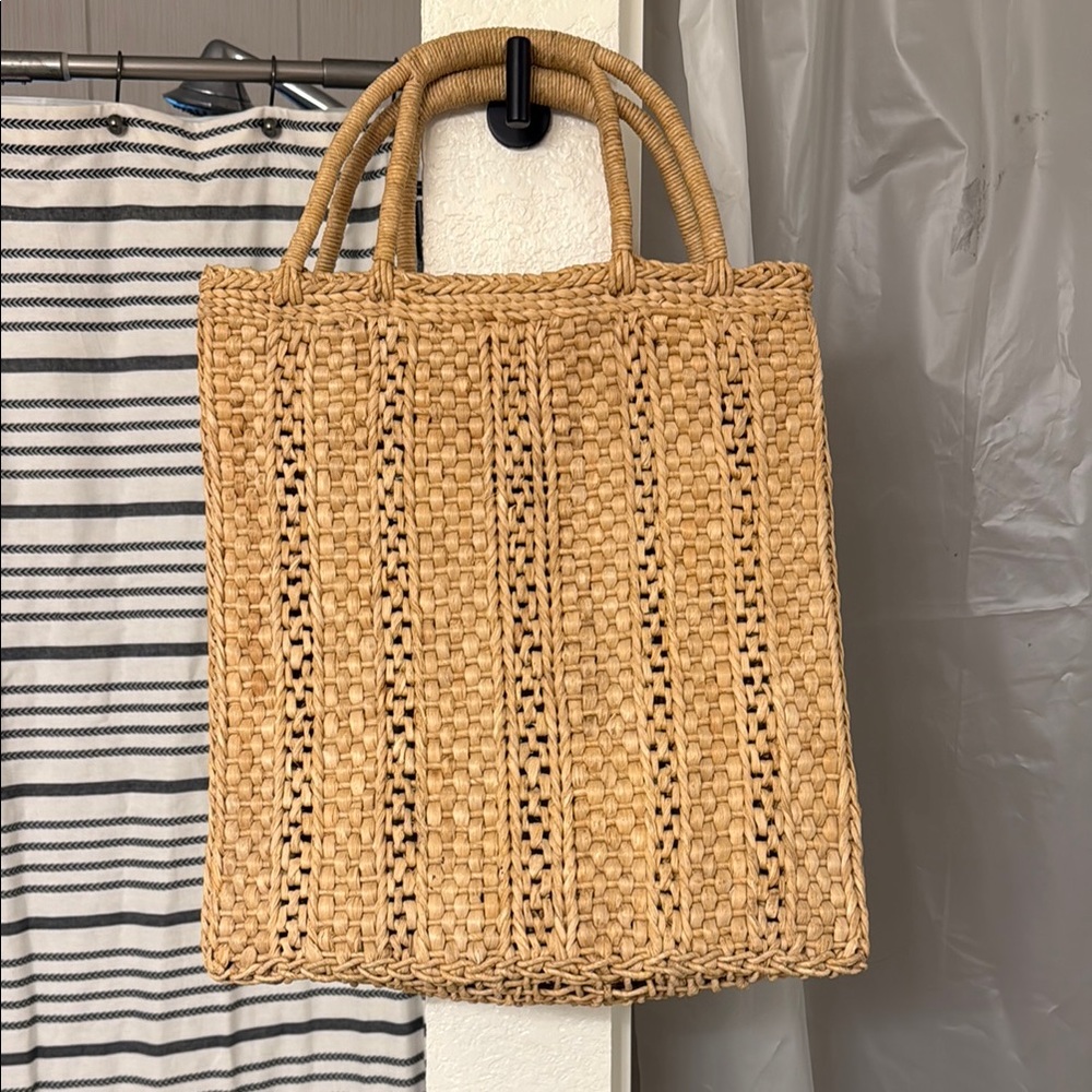 Tan Geometric Woven Tote Bag with Sturdy Handles